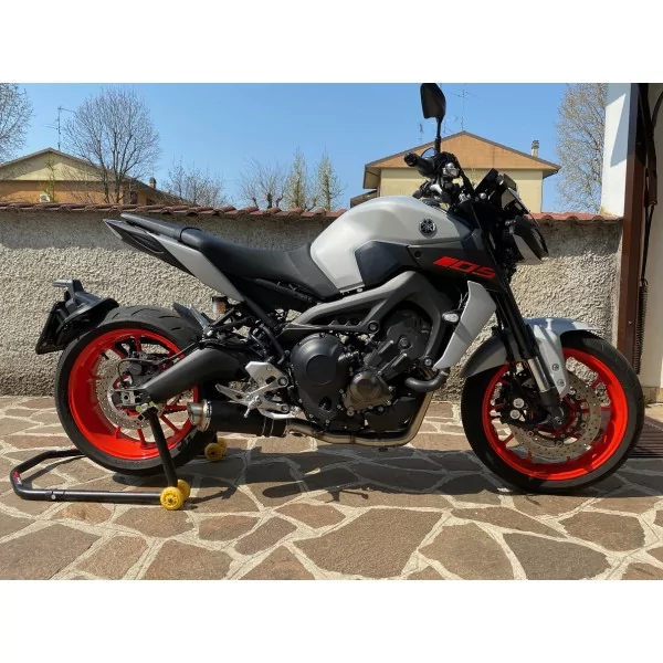 Thunder Titanium Black Roadsitalia Yamaha MT-09 2017-2020