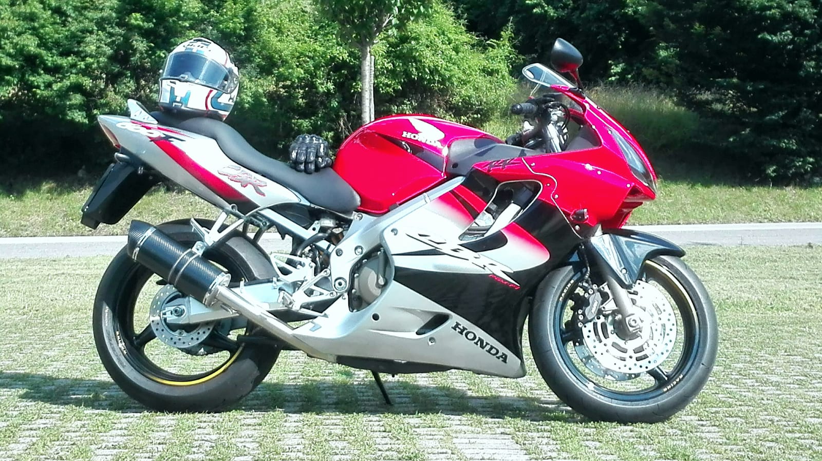 Kawasaki GPz 1100 / ZX1100A-3 (1985) technical specifications