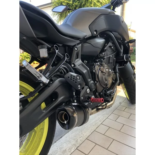 Special Titanium Black Roadsitalia Yamaha MT-07 2017-2020