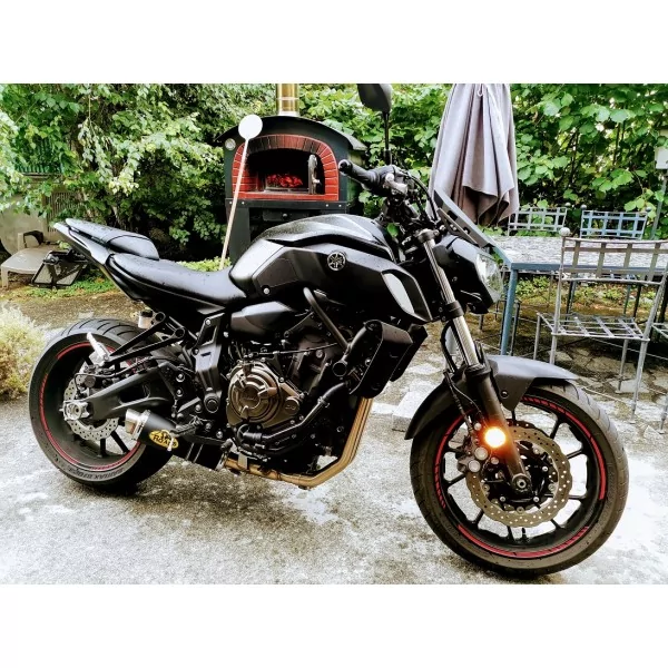 Thunder Titanium Black Roadsitalia Yamaha XSR 700 2016-2020