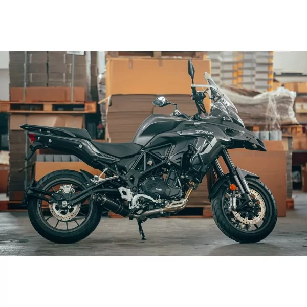 Special Reverso Carbon Roadsitalia Benelli TRK 502