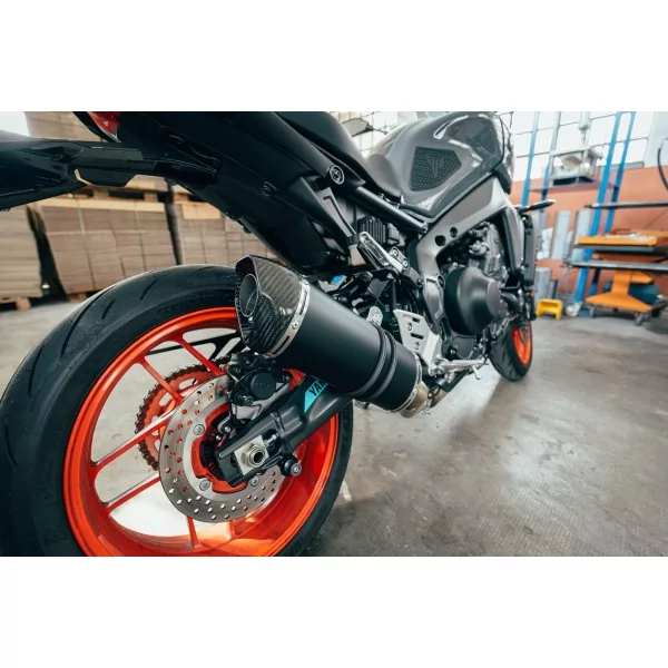 Special Titanium Black Roadsitalia Yamaha MT-09 2021-