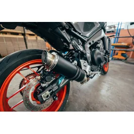 Thunder Titanium Black Roadsitalia Yamaha MT-09 2021-
