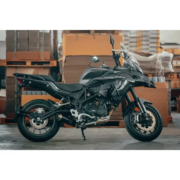 Thunder Titanium Black Roadsitalia Benelli TRK 502 2021/2023
