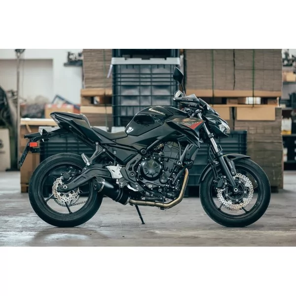 Special Titanium Black Roadsitalia Kawasaki Versys 650 2021-