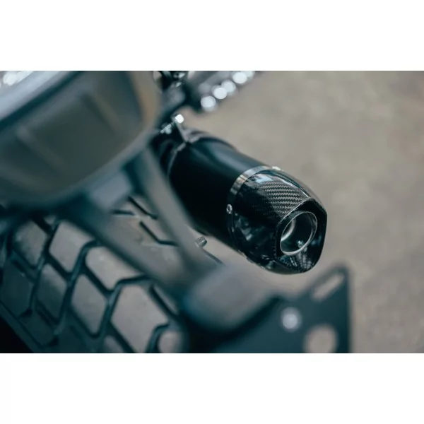 Special Titanium Black Roadsitalia Benelli Leoncino 800 2022-