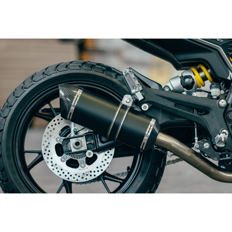 Doublefire Titanium Black Roadsitalia Benelli Leoncino 800 2022-