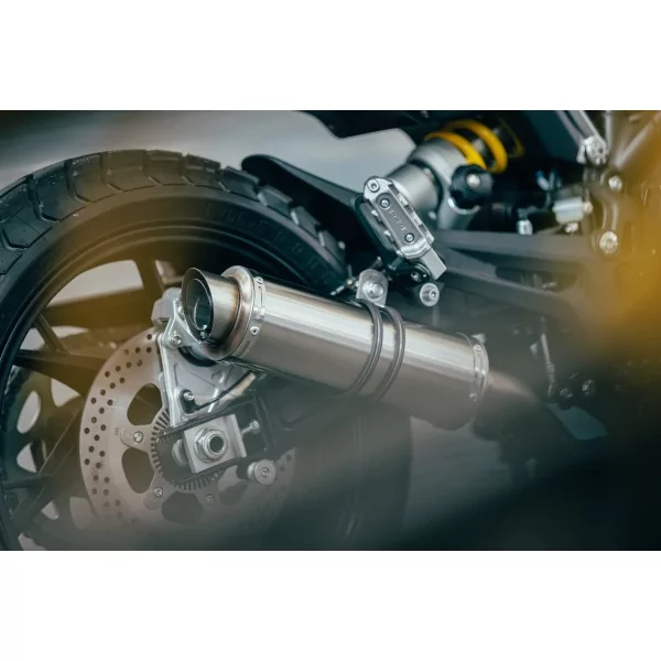 Thunder Titanium Roadsitalia Benelli Leoncino 800 2022-
