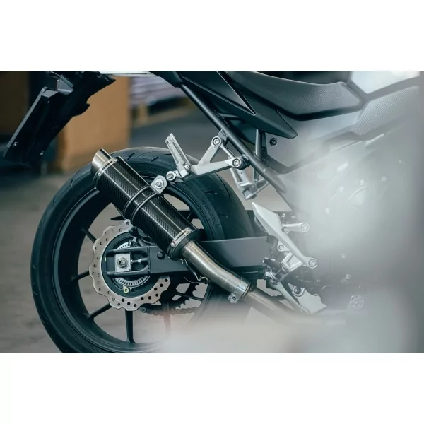 Thunder Carbon Roadsitalia Honda Hornet 750 2023-