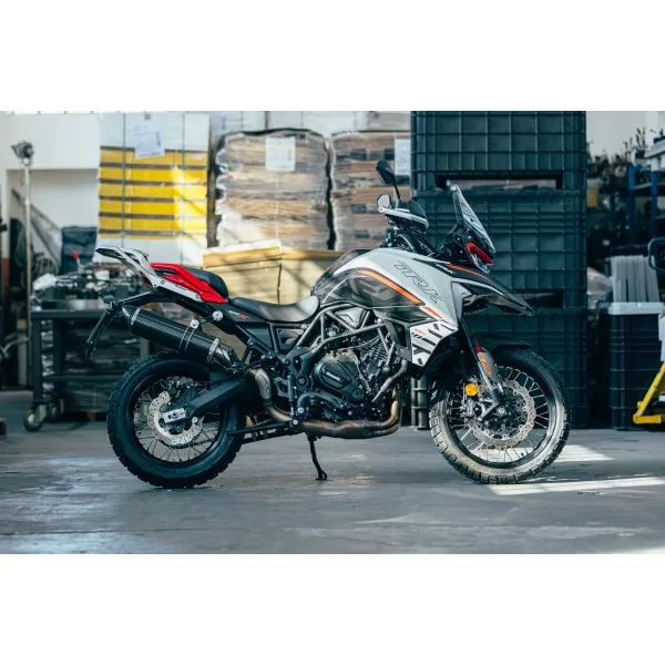 Special Carbon Roadsitalia Benelli TRK 702 2023-
