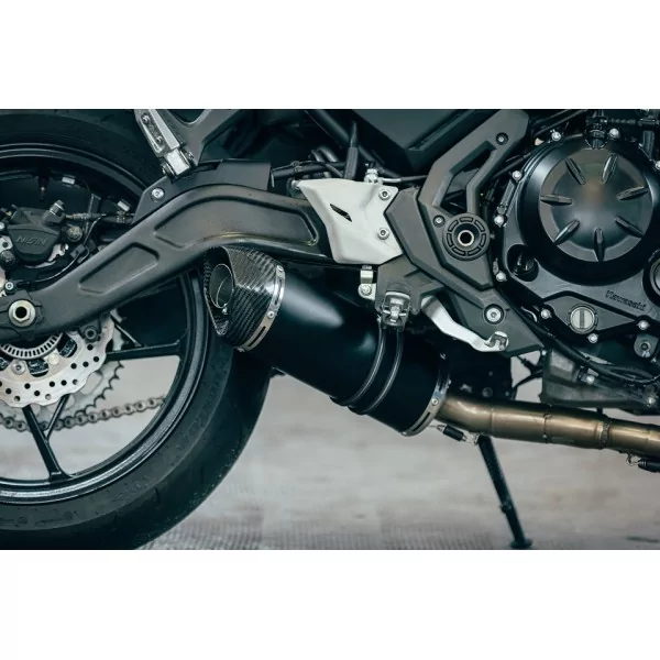Special Titanium Black Roadsitalia Kawasaki Versys 650 2023-