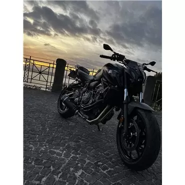Special Titanium Black Roadsitalia Yamaha MT-09 2021-