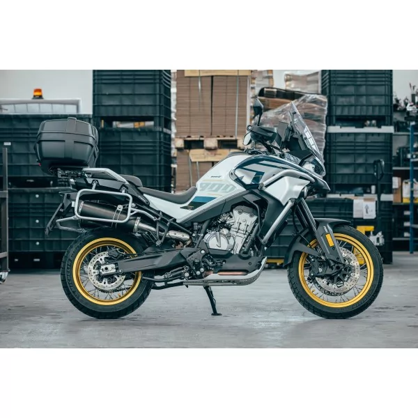 Special Titanium Black Roadsitalia CFMoto 800 MT