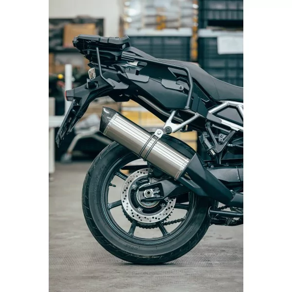 Special Titanium Roadsitalia Suzuki V-Storm 800