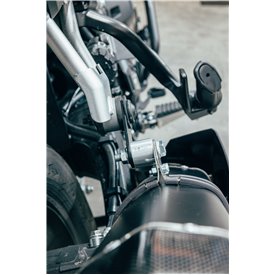 Projsix Titanium Roadsitalia Suzuki V-Storm 800