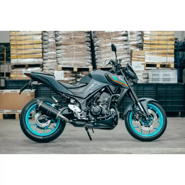 Special Titanium Black Roadsitalia Yamaha MT-03 2016-