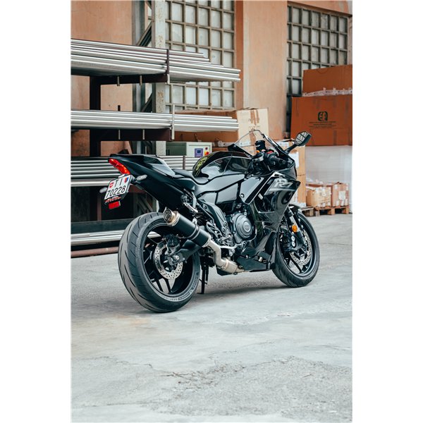 Thunder Titanium Black Roadsitalia Yamaha R7 2026-