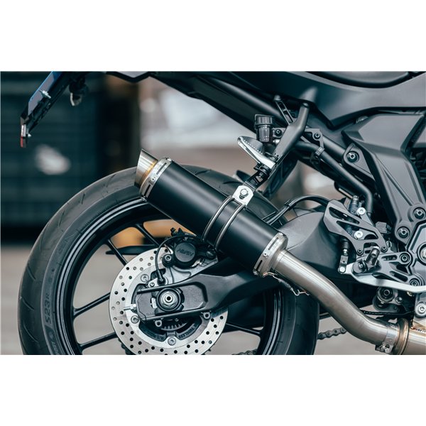 Thunder Titanium Black Roadsitalia Yamaha R7 2026-