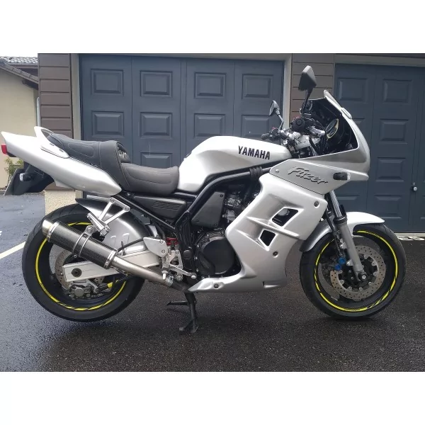 Thunder Carbon Roadsitalia Yamaha Fazer 600