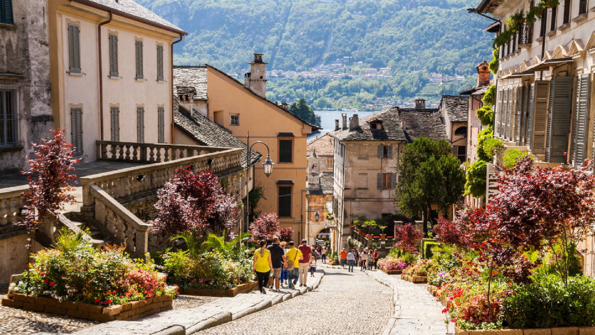 Lago_Orta_in_moto_Roadsitalia1