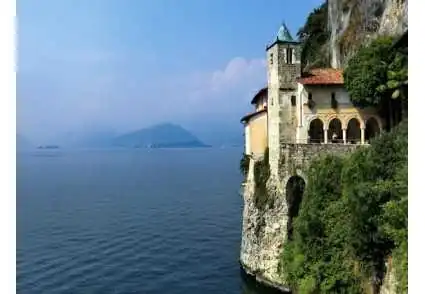 LAGO MAGGIORE ORIENTALE: GIRO IN MOTO LUNGO LA SPONDA EST TRA LOMBARDIA E PIEMONTE